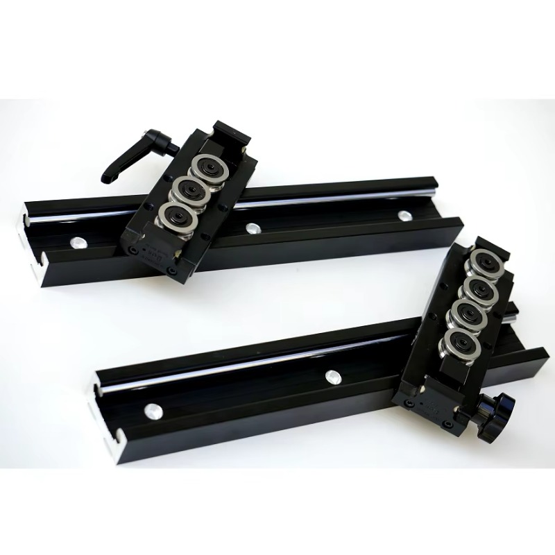 Linear Rail - Geoxideerde zwarte ingebouwde lineaire rail met