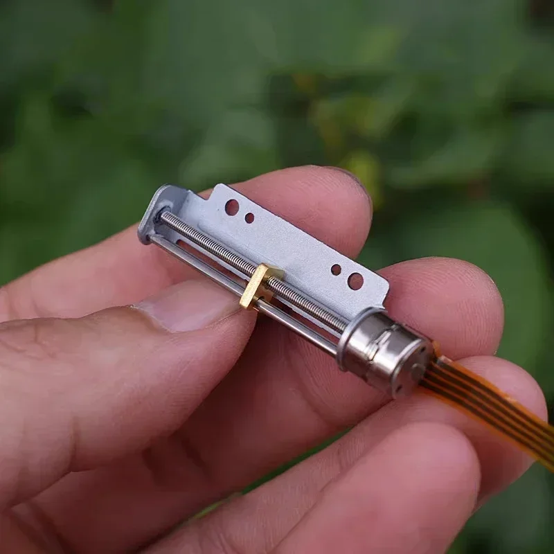 Mini Tiny 8mm 2-fase 4-draads  - Lead Screw 8Mm recensie en prijs