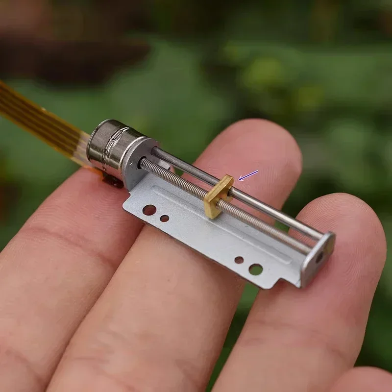 Mini Tiny 8mm 2-fase 4-draads  - Lead Screw 8Mm recensie en prijs